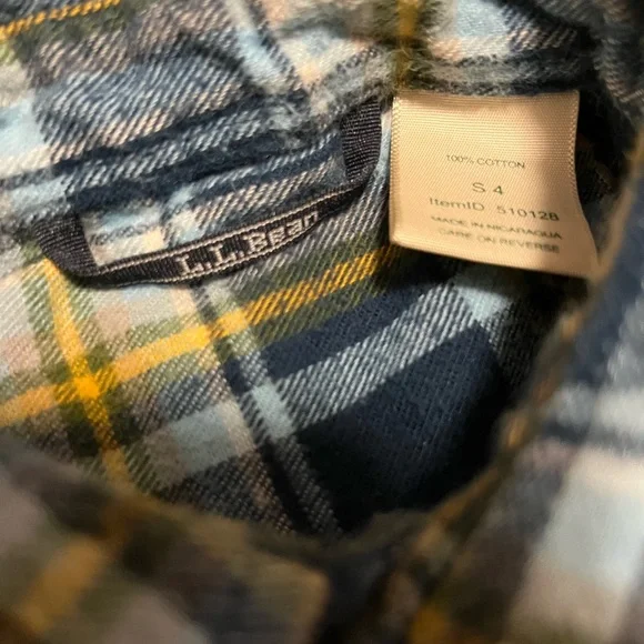 LIKE NEW LL Bean Kids Flannel Shirt - Picture 4 of 4